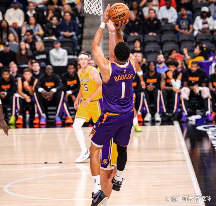 关于洛杉矶湖人清晨外线爆发；志在英超名次提升；震撼外界；年轻球员得到机会的信息