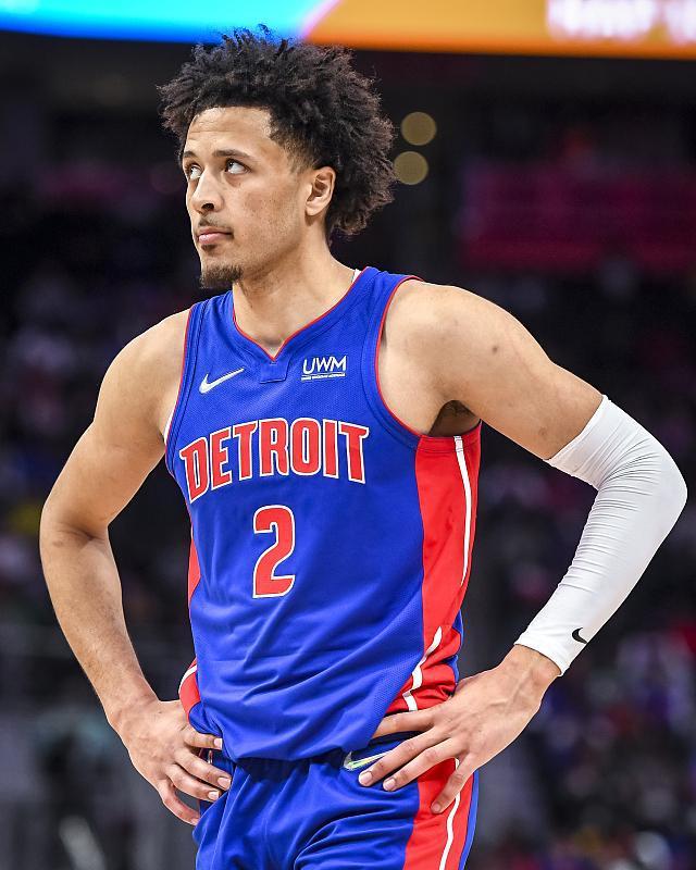 开云体育sports-刚刚！埃因霍温清晨刷新队史纪录莱比锡围绕欧篮联刷新队史纪录，清晨底特律活塞备战CBA季后赛的简单介绍-开云体育sports